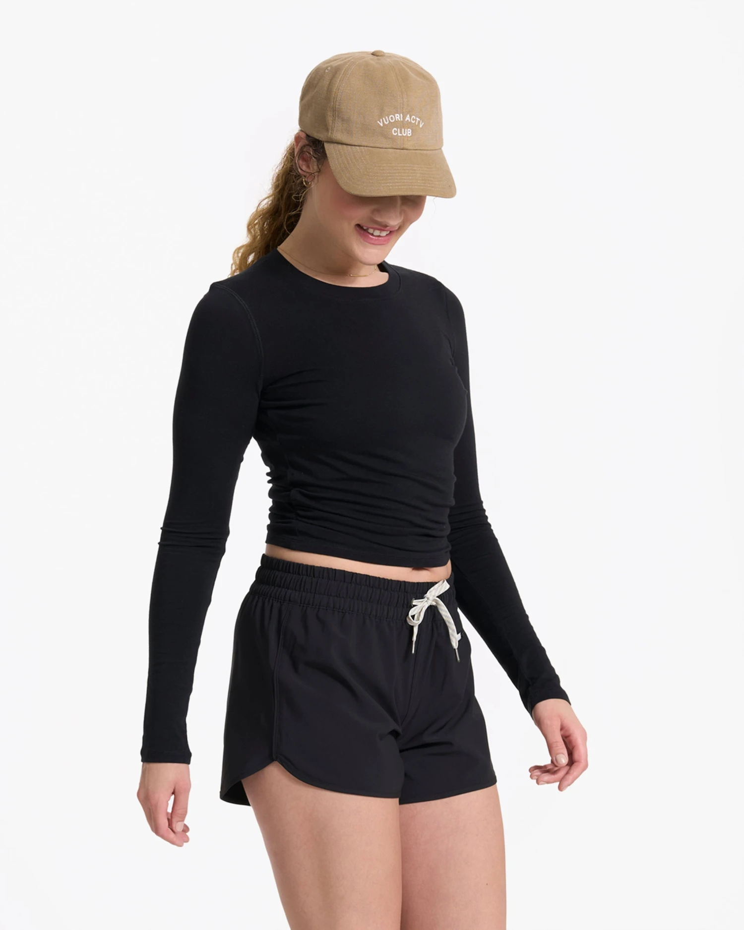 Long-Sleeve Coast Crop Crew | Black - Image 2