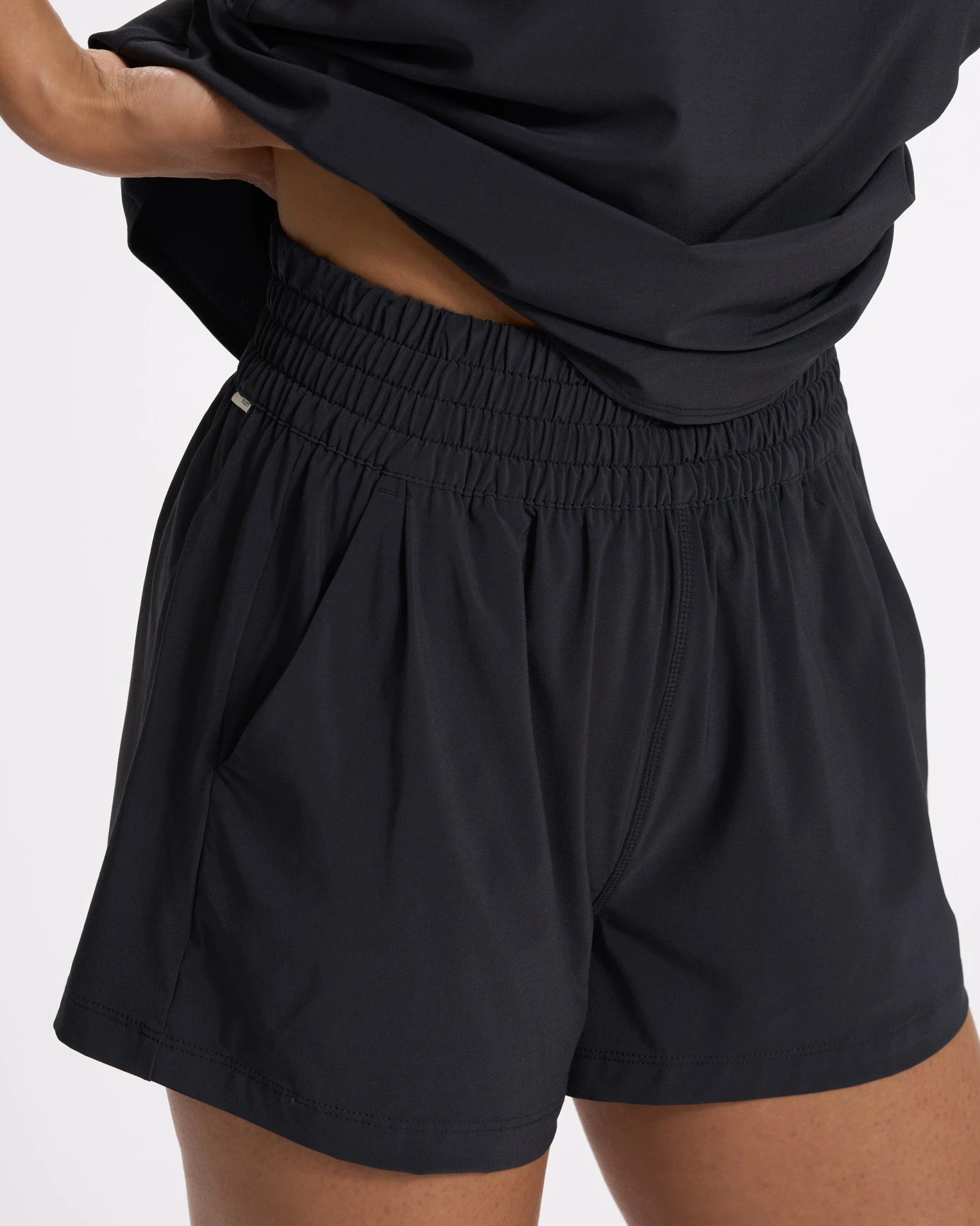 Villa Short | Black - Image 3