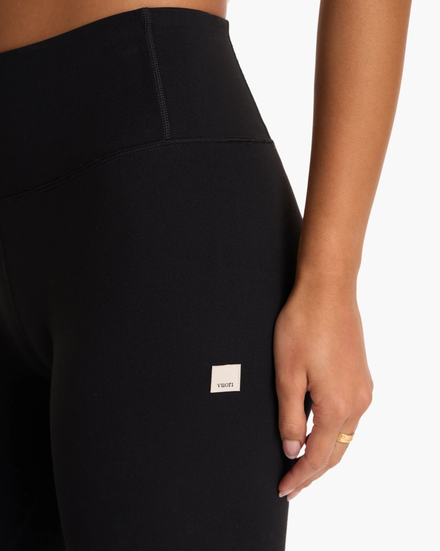 Vuori AllTheFeels™ Legging - Short | Black - Image 4