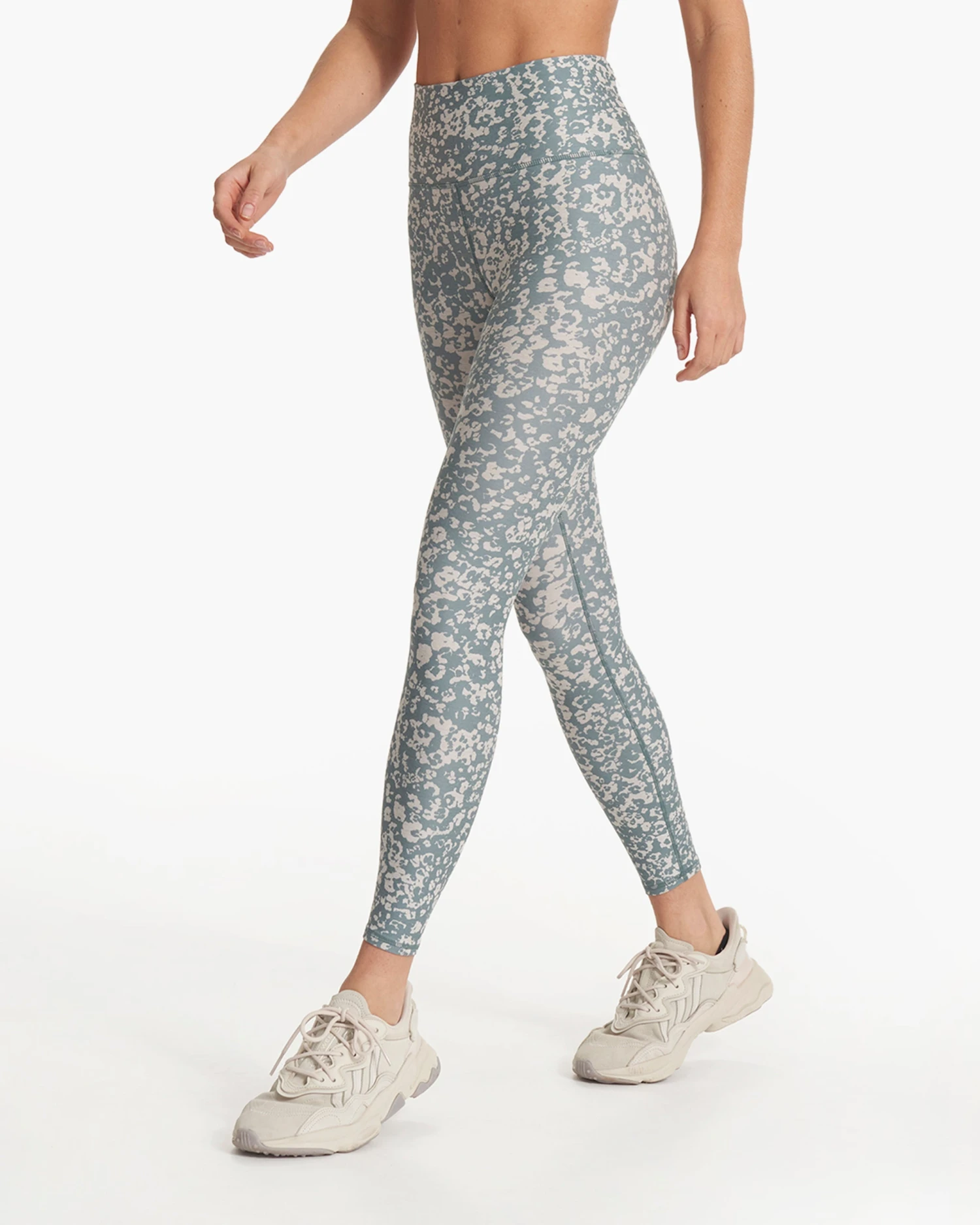 Clean Elevation Legging | Light Stone Bloom - Image 2