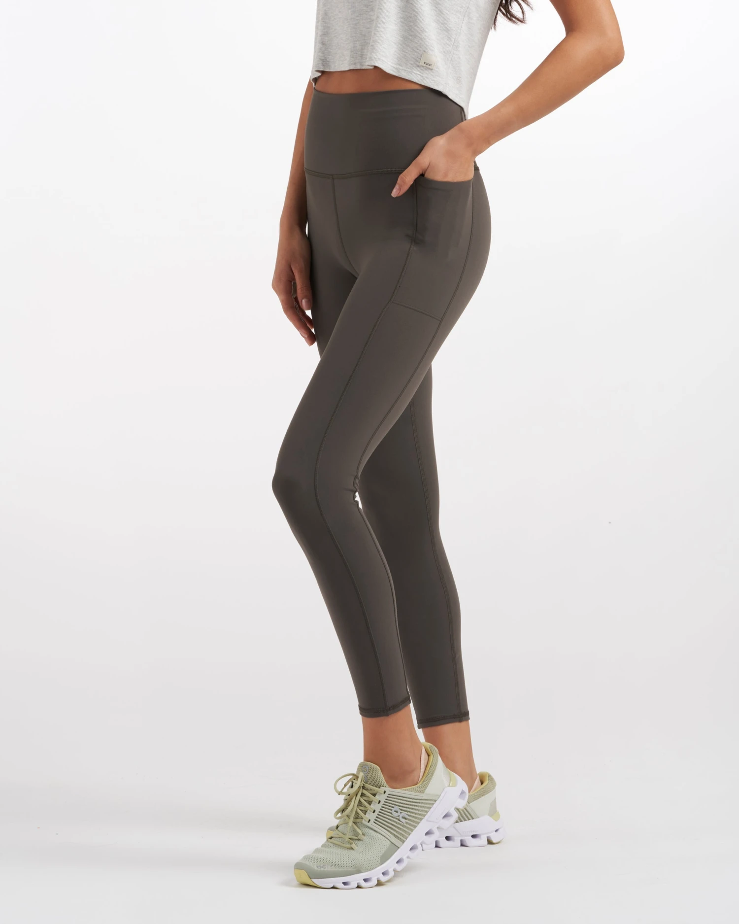 Studio Pocket Legging | Oregano - Image 2