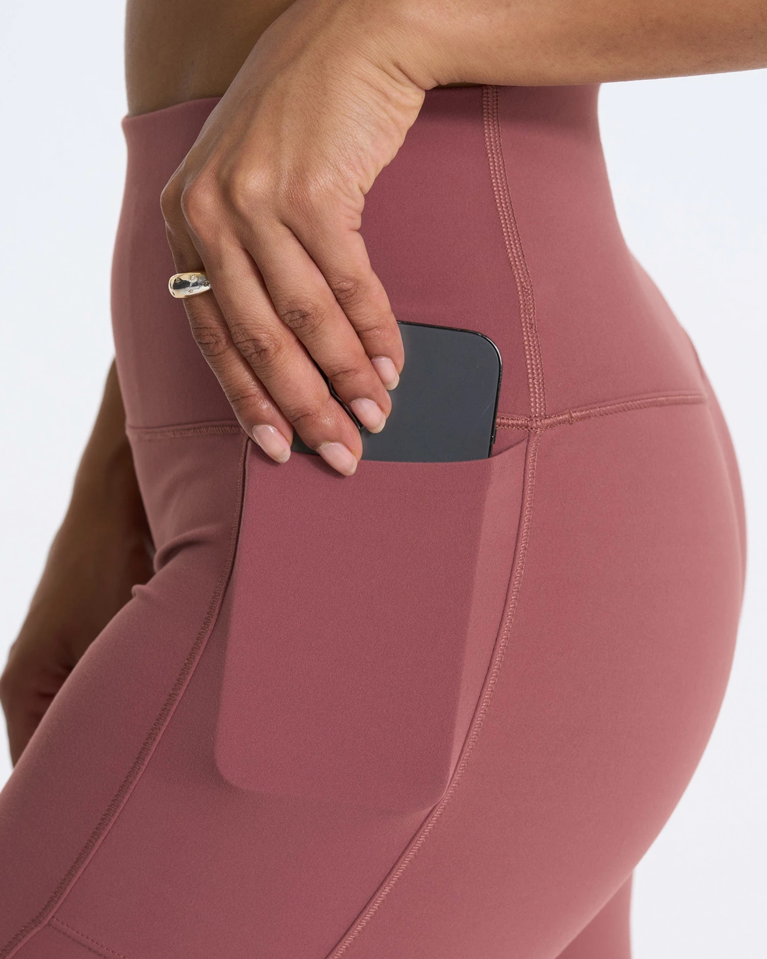 Studio Pocket Legging | Rosewood - Image 11